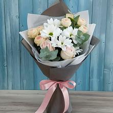 Букет цветов из:  Хризантемы и Розы #REPLACE_PRED# Яранске