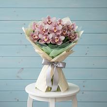 Букет цветов из:  Орхидеи и Розы в Яранске