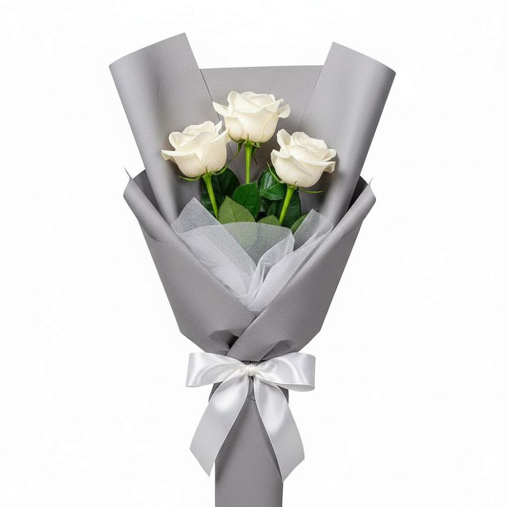 Букет 3 белые розы в Яранске