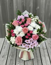 Букет цветов из:  Альстромерии, Гвоздики, Розы и Хризантемы в Яранске
