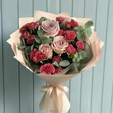 Букет цветов из:  Гвоздики и Розы в Яранске